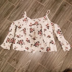 Floral cold shoulder